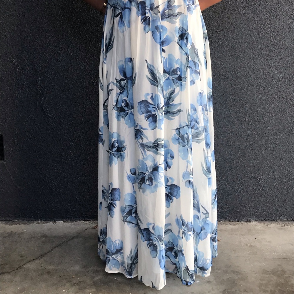 Floral Maxi Dress - Picture 7 of 7